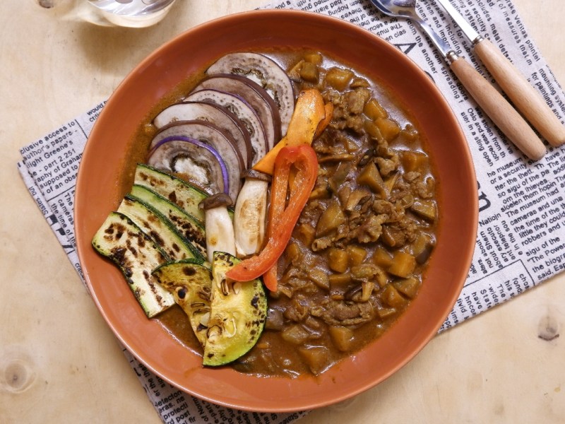 Cà ri trong căn bếp Tháng&nbsp;Tư